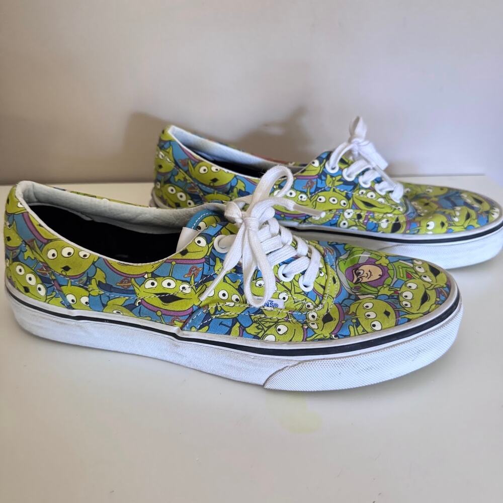 Toy Story Vans Aliens Pizza Planet Sneakers Unisex M 7 W 8.5 Disney Pixar
